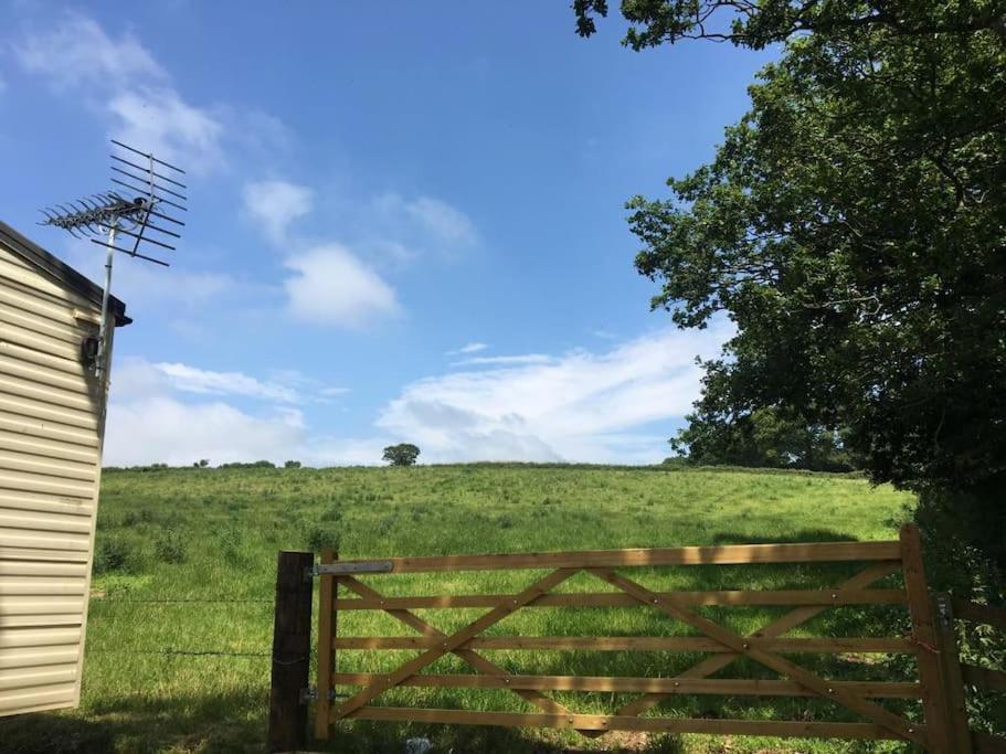 Park Gate House Farm Holidays, Colyton-'elizabeth Colyton